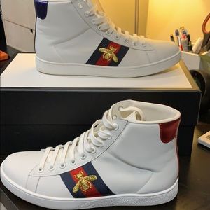 Gucci Sneakers with Red & Blue Stripes & Gold Bee.